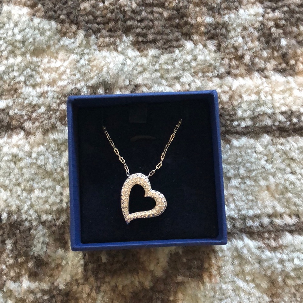 Swarovski heart necklace